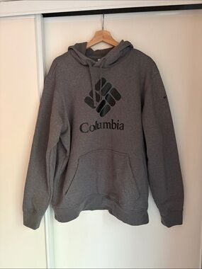 Columbia Gray Pullover Hoodie